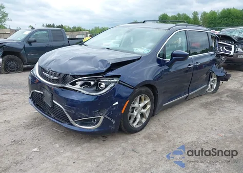 2017 Chrysler Pacifica Touring-L z USA, uszkodzony, nr VIN 2C4RC1BG4HR610807